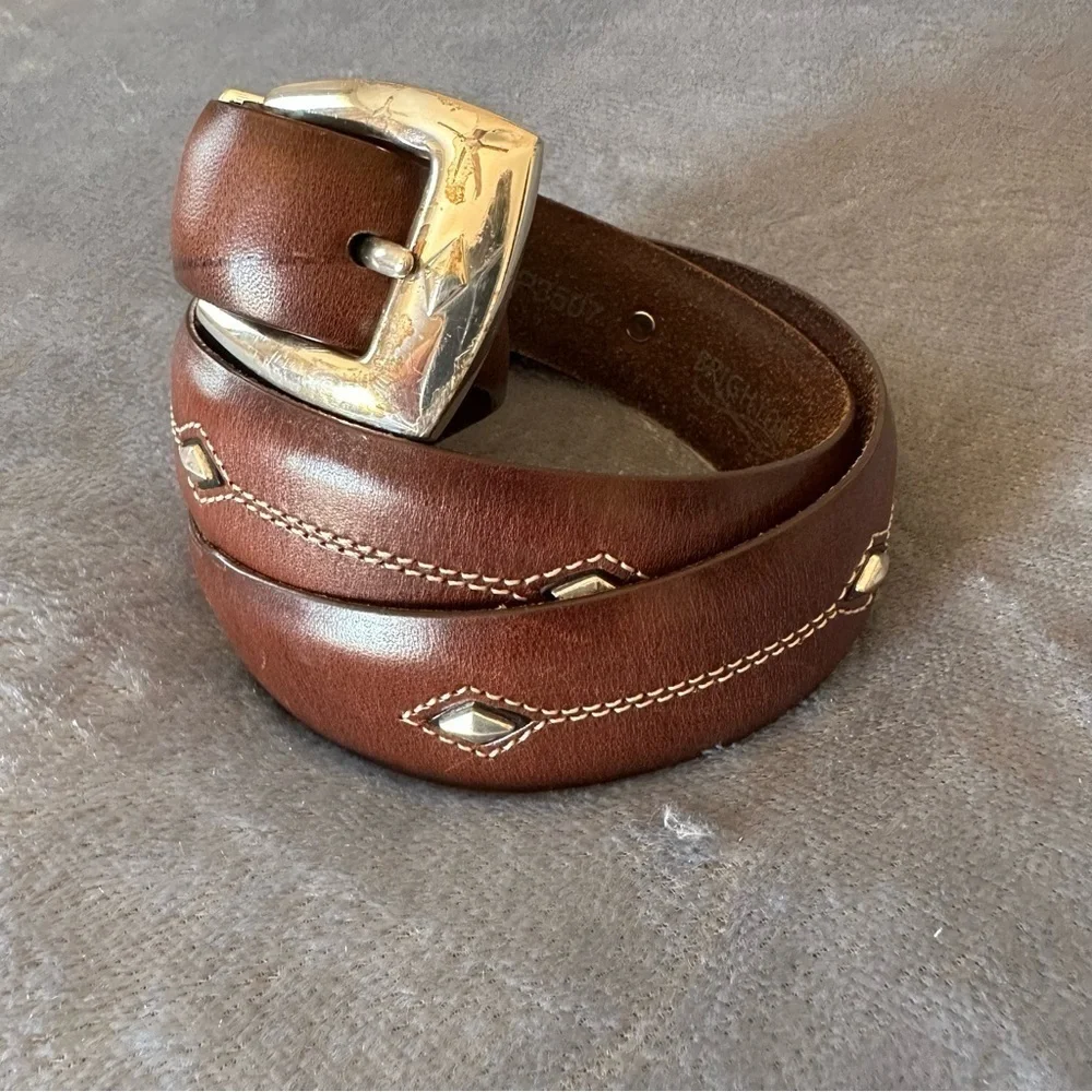 BRIGHTON Brown Leather Silver Stud Denver P3507 DIAMOND Belt Size 32